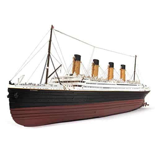 5 Best Titanic Model Kits Reviewed